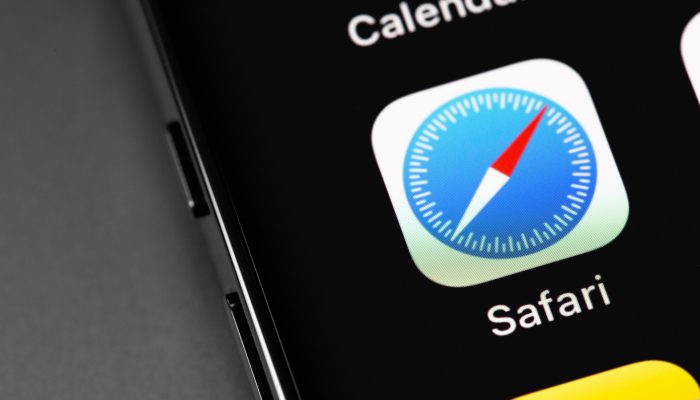 Safari,Icon,App,Browser,On,The,Display,Iphone.,Safari,Is